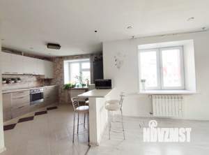 2-к квартира, вторичка, 62м2, 6/16 этаж
