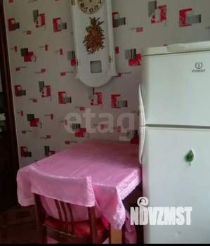 3-к квартира, вторичка, 57м2, 3/5 этаж