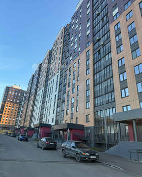 2-к квартира, вторичка, 62м2, 7/16 этаж