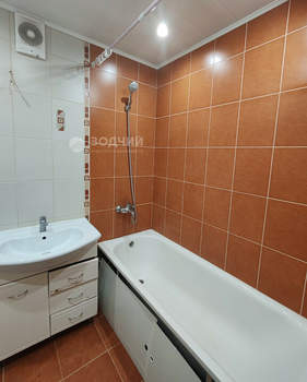 1-к квартира, вторичка, 42м2, 6/10 этаж