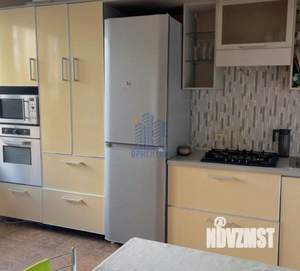 2-к квартира, вторичка, 74м2, 1/7 этаж