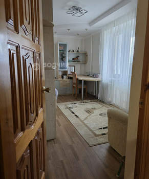 3-к квартира, вторичка, 68м2, 6/9 этаж