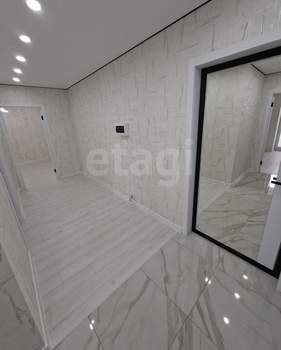 3-к квартира, вторичка, 63м2, 8/16 этаж