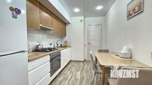 2-к квартира, вторичка, 64м2, 9/16 этаж