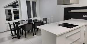 3-к квартира, вторичка, 93м2, 5/5 этаж