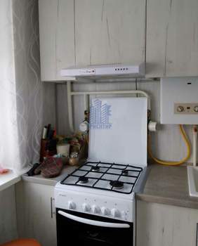 2-к квартира, вторичка, 44м2, 1/5 этаж