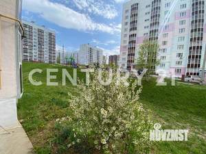 2-к квартира, вторичка, 63м2, 1/10 этаж