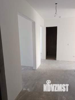 Студия квартира, вторичка, 82м2, 1/15 этаж