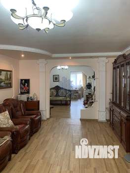 3-к квартира, вторичка, 103м2, 2/10 этаж