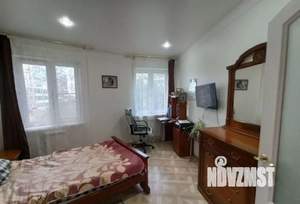 2-к квартира, вторичка, 66м2, 1/6 этаж