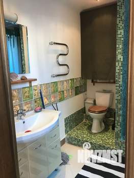 2-к квартира, вторичка, 43м2, 1/4 этаж