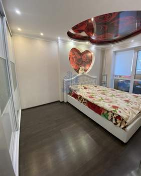 4-к квартира, вторичка, 95м2, 6/18 этаж