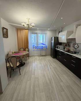 2-к квартира, вторичка, 82м2, 13/16 этаж