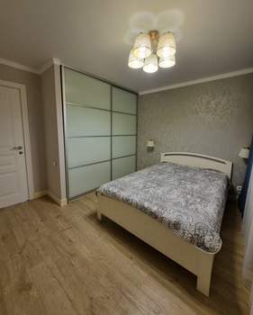 2-к квартира, вторичка, 64м2, 3/5 этаж