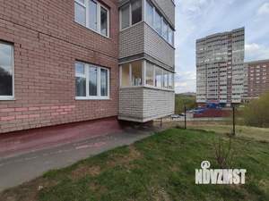 2-к квартира, вторичка, 62м2, 1/17 этаж