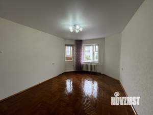 2-к квартира, вторичка, 54м2, 2/5 этаж