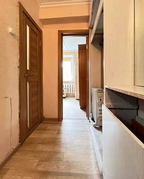 Студия квартира, вторичка, 16м2, 1/9 этаж