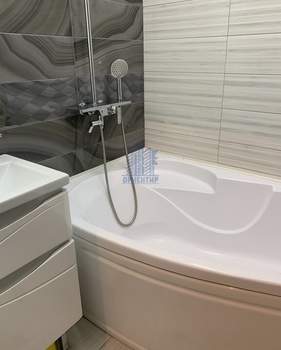 2-к квартира, вторичка, 61м2, 16/16 этаж