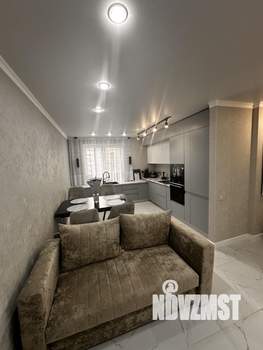 2-к квартира, вторичка, 77м2, 11/17 этаж