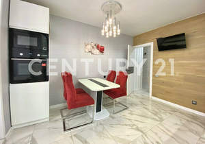 2-к квартира, вторичка, 60м2, 5/5 этаж