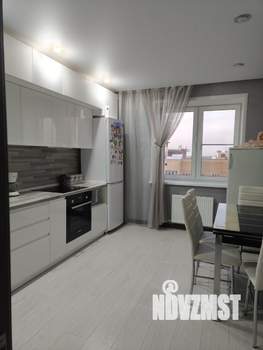 Студия квартира, вторичка, 66м2, 11/16 этаж