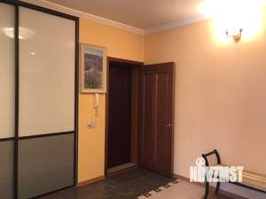 2-к квартира, вторичка, 82м2, 7/7 этаж