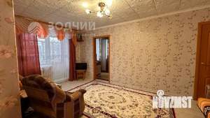 2-к квартира, вторичка, 42м2, 3/5 этаж