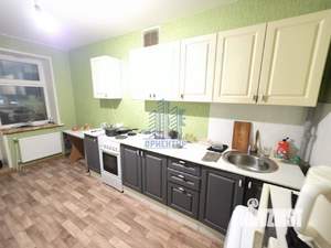 2-к квартира, вторичка, 61м2, 1/9 этаж