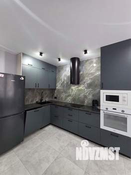 2-к квартира, вторичка, 63м2, 3/8 этаж