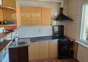 3-к квартира, вторичка, 74м2, 8/10 этаж