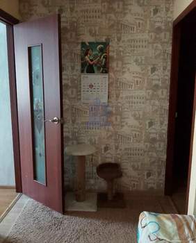 2-к квартира, вторичка, 44м2, 1/5 этаж