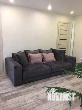 2-к квартира, вторичка, 42м2, 4/4 этаж