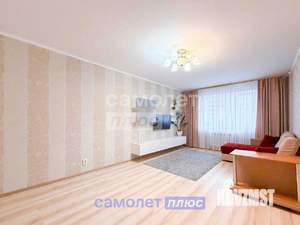 2-к квартира, вторичка, 68м2, 1/10 этаж