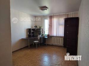 3-к квартира, вторичка, 74м2, 8/10 этаж