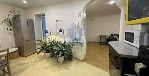 4-к квартира, вторичка, 134м2, 8/9 этаж