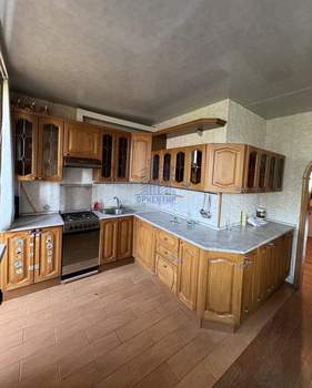 4-к квартира, вторичка, 133м2, 5/6 этаж