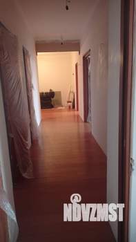 2-к квартира, вторичка, 100м2, 8/10 этаж