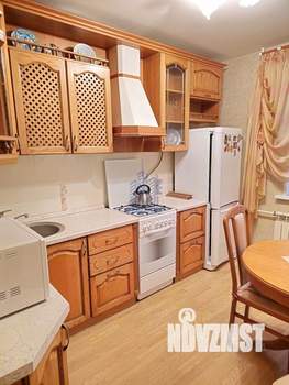 2-к квартира, вторичка, 52м2, 3/10 этаж