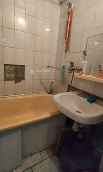 2-к квартира, вторичка, 50м2, 5/5 этаж