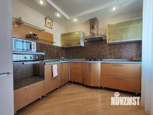 3-к квартира, вторичка, 104м2, 10/11 этаж
