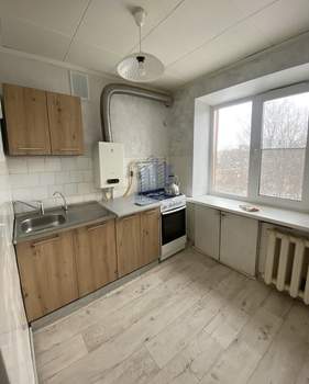 3-к квартира, вторичка, 62м2, 5/5 этаж