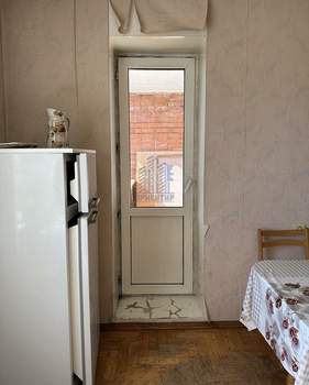 3-к квартира, вторичка, 103м2, 3/9 этаж