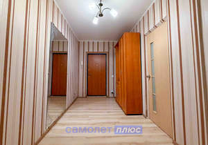 2-к квартира, вторичка, 68м2, 1/10 этаж