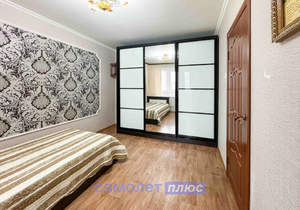 4-к квартира, вторичка, 89м2, 8/10 этаж