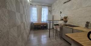 3-к квартира, вторичка, 85м2, 1/3 этаж