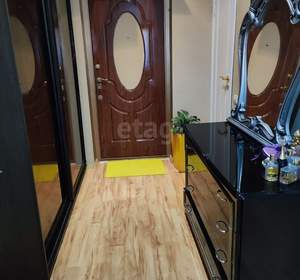 2-к квартира, вторичка, 70м2, 9/9 этаж