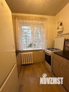 3-к квартира, вторичка, 58м2, 2/5 этаж