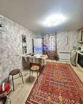 2-к квартира, вторичка, 60м2, 1/1 этаж