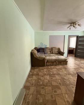 2-к квартира, вторичка, 45м2, 1/4 этаж