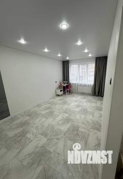 3-к квартира, вторичка, 70м2, 1/10 этаж